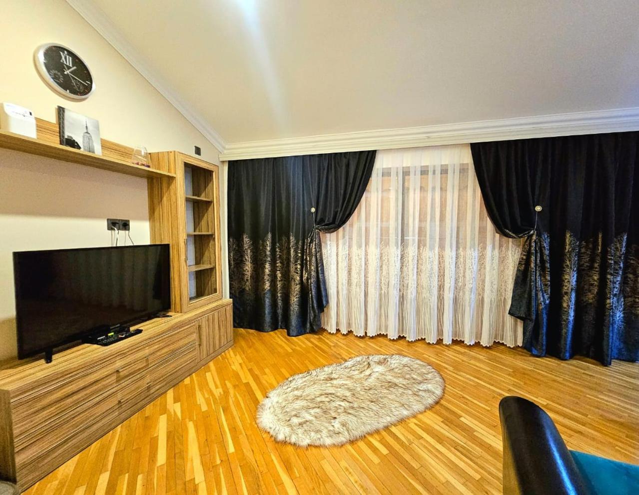City Apartments Bakoe Buitenkant foto